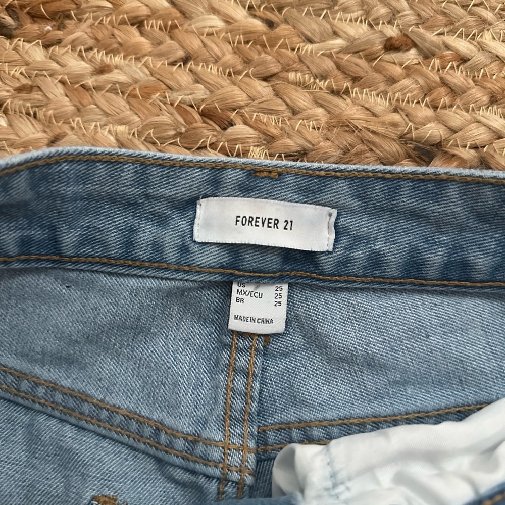 HIGH RISE STRAIGHT JEANS - Picture 2 of 6